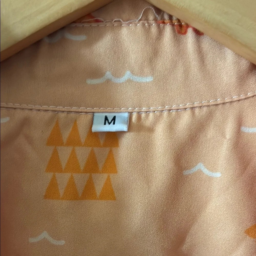 Holo Holo Music Festival Peach Surf Print Shirt - Picture 2 of 6